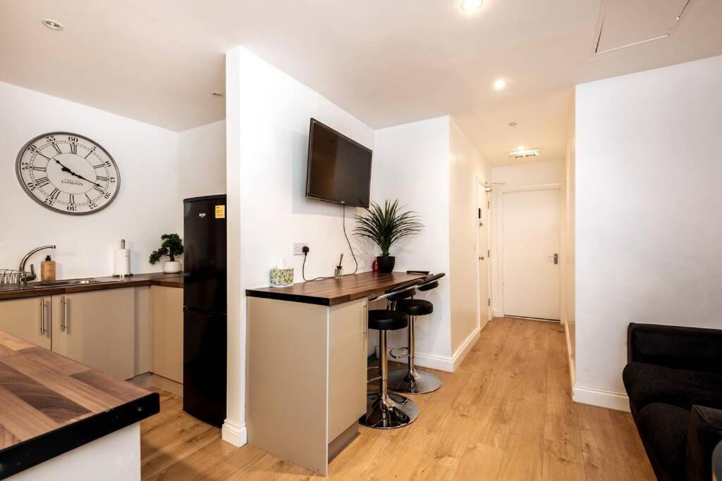 Liverpool City Centre - Fabulous 3 En-Suite Bedrooms - Sleeps 10 People Exteriör bild